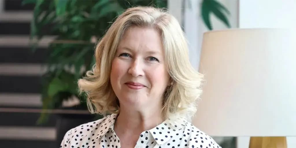 Sarah Robson, Karbon Homes