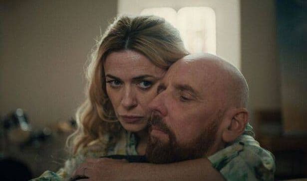 Eve Myles and Ewen Bremner in Coldwater