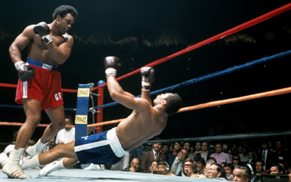 George Foreman: The Dual Legends of Boxing – Which Career Reigns Supreme?