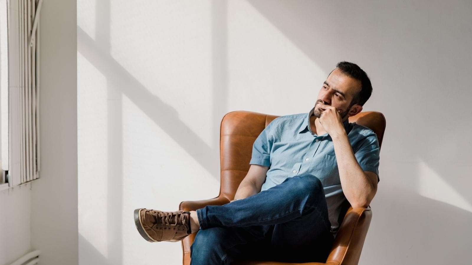 Dad Refuses to Reschedule Work After Ex Takes Job 100 Miles Away: ‘You’re Holding Back My Career!’